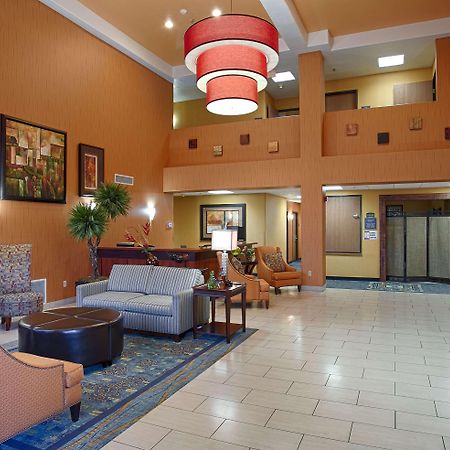 Best Western Plus Fresno Inn Экстерьер фото