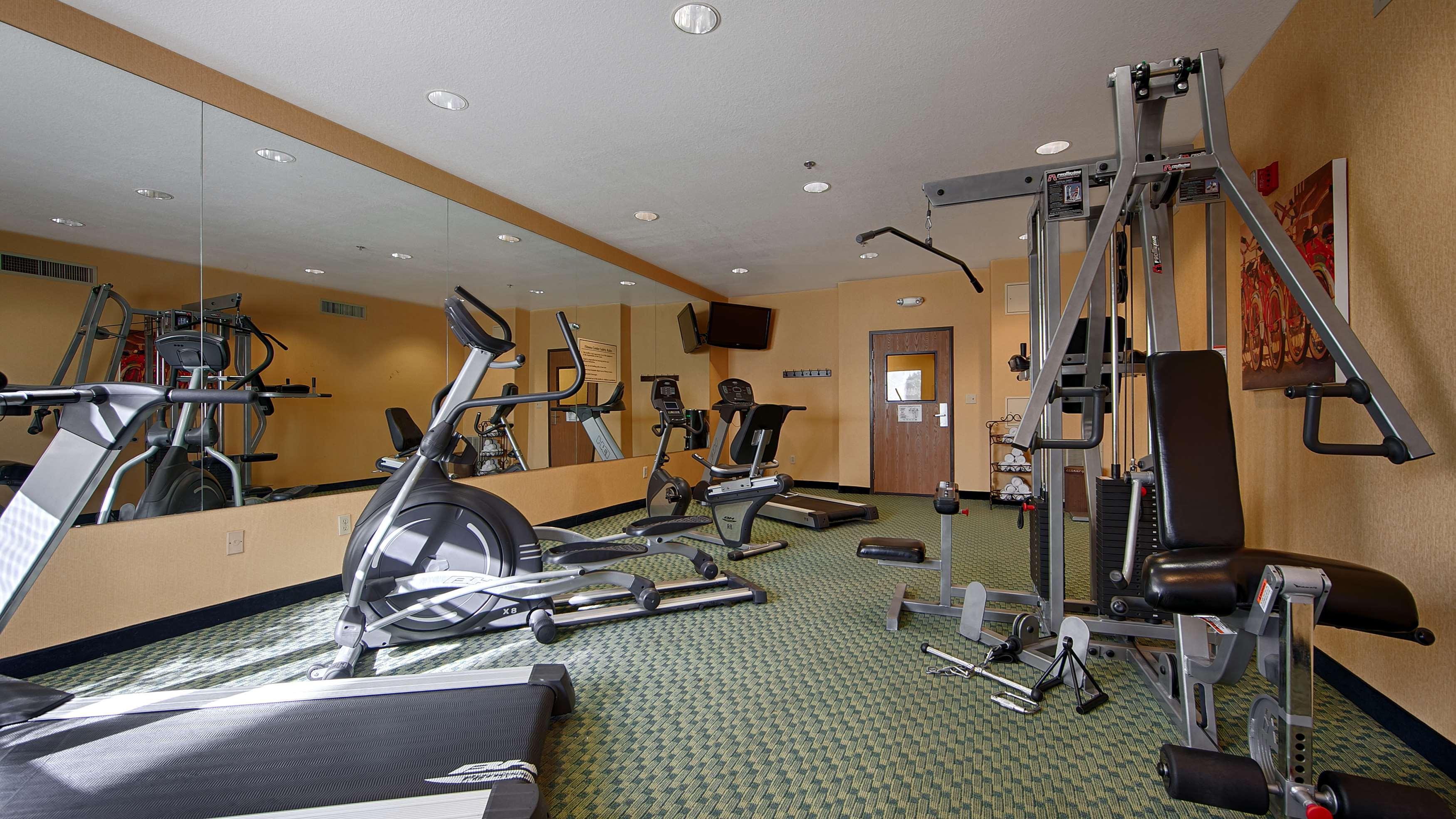 Best Western Plus Fresno Inn Экстерьер фото