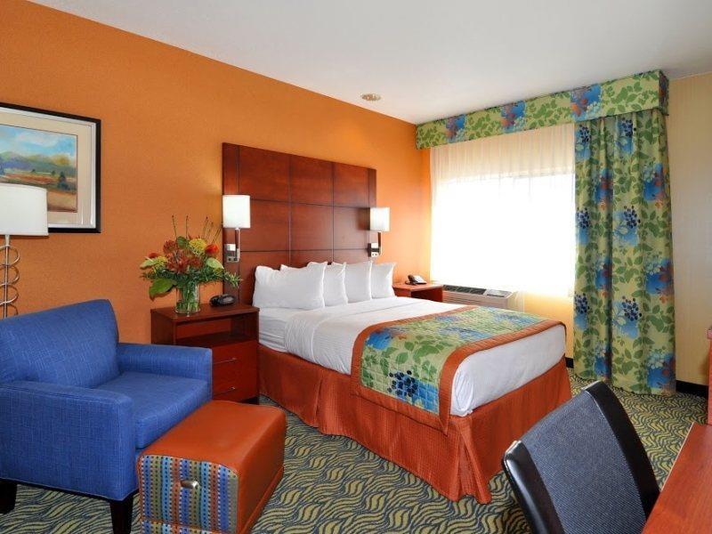 Best Western Plus Fresno Inn Номер фото