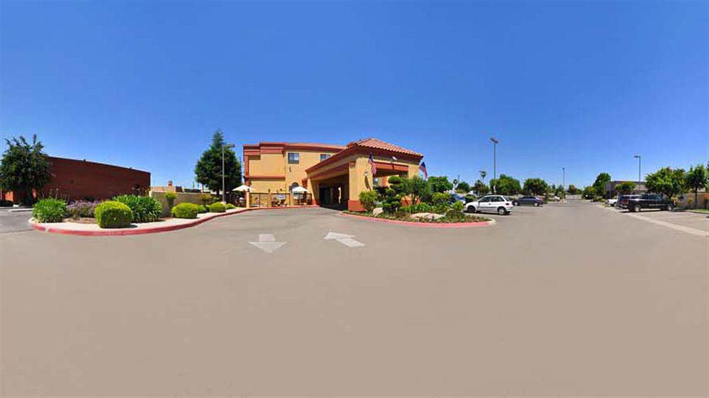 Best Western Plus Fresno Inn Экстерьер фото